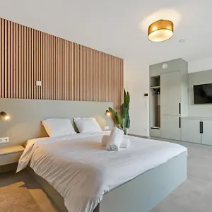 Comfort & Style In Vibrant Coliving Locanda Lussemburgo